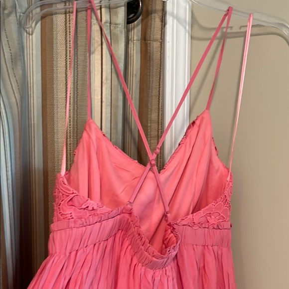 Heyson Coral crochet  Maxi Dress - Picture 4 of 8